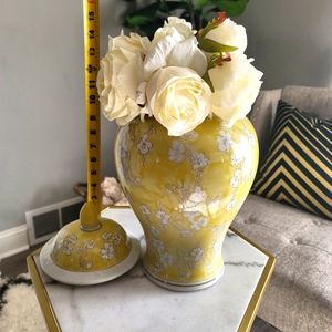 Yellow and white floral Ginger Jar